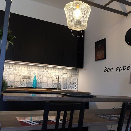 Une Terrasse Aux Chartrons Bordeaux Kültér fotó